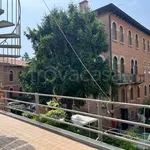 Rent 8 bedroom house of 262 m² in Venezia