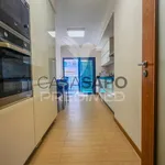 Rent 2 bedroom apartment of 106 m² in Estômbar e Parchal