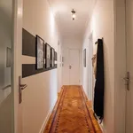 Rent 3 bedroom apartment in Lisbon