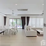 Rent 3 bedroom house of 300 m² in Phuket