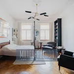 Rent 3 bedroom apartment of 77 m² in Warsaw