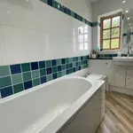 Rent 5 bedroom house in East Of England