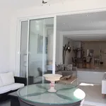 Rent 3 bedroom apartment of 295 m² in Marbella