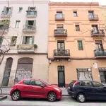 Rent a room of 90 m² in barcelona