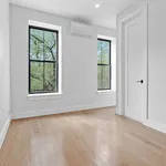 Rent 3 bedroom apartment in Queens