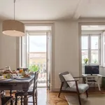 Rent 3 bedroom apartment of 94 m² in lisbon