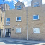 Rent 2 bedroom flat in Leeds