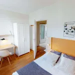 Louez une chambre de 113 m² à Paris