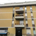 Affitto 1 camera appartamento di 55 m² in Milano MI