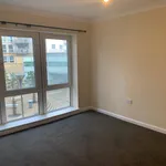 Rent 2 bedroom flat in Basingstoke and Deane