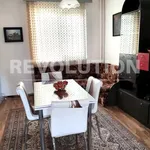 Rent 3 bedroom apartment of 95 m² in Южен