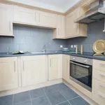 Rent 2 bedroom flat in Wakefield