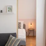 Rent 1 bedroom apartment of 550 m² in Vienna