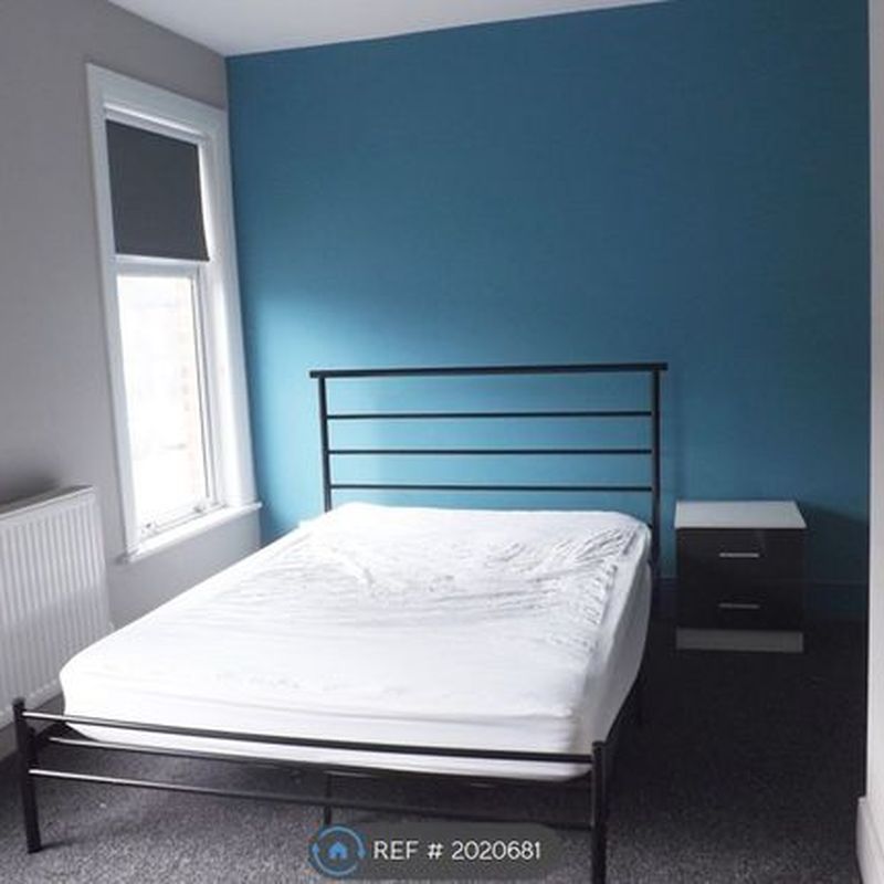 Room to rent in Foxhall Road, Ipswich IP3 Rose Hill