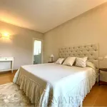 Rent 7 bedroom house of 260 m² in Pietrasanta