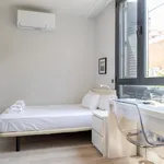 Rent 1 bedroom apartment of 20 m² in Madrid