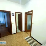 Affitto 2 camera casa di 68 m² in Milan