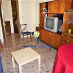 Alquilo 4 dormitorio apartamento de 85 m² en Centro