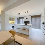 Huur 3 slaapkamer appartement van 181 m² in Knokke-Heist