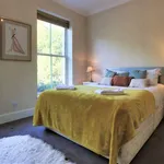 Rent 3 bedroom apartment in dublin