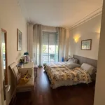 Rent 4 bedroom apartment of 85 m² in Nice