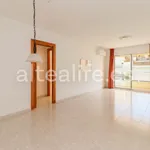 Rent 3 bedroom apartment of 120 m² in Altea