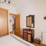 Rent 2 bedroom apartment of 90 m² in valencia