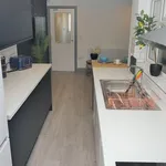 Rent 5 bedroom house in West Midlands