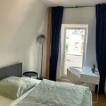 Rent a room of 80 m² in Frankfurt am Main