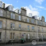 Rent 5 bedroom flat in Dundee