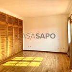 Rent 3 bedroom house of 360 m² in Vila Nova de Gaia