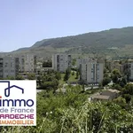 Rent 4 bedroom apartment of 78 m² in Privas