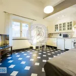 Rent 2 bedroom apartment of 60 m² in Genoa