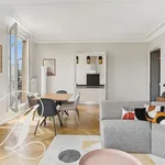 Appartement de 96 m² avec 2 chambre(s) en location à Paris