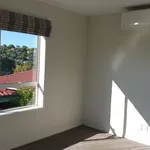 Rent 5 bedroom house in Kaipātiki