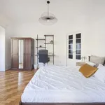 Rent a room in lisbon