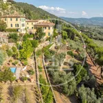 Rent 14 bedroom apartment of 360 m² in Fiesole