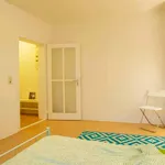 Miete 4 Schlafzimmer wohnung von 38 m² in Berlin