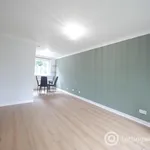 Rent 2 bedroom house in Edinburgh