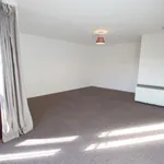 Rent 2 bedroom apartment in Dundee