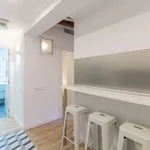 Rent a room of 75 m² in barcelona