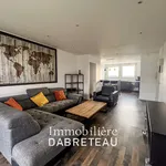 Appartement de 82 m² avec 3 chambre(s) en location à LYON 06