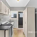 Rent 2 bedroom house in Dapto