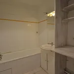 Rent 4 bedroom apartment of 123 m² in Rouen