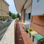 Affitto 3 camera appartamento di 70 m² in Ancona