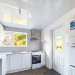 Rent 3 bedroom flat in Bradford