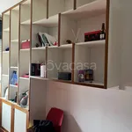 Affitto 3 camera appartamento di 104 m² in Latina