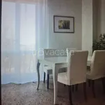 Affitto 2 camera appartamento di 55 m² in Voghera