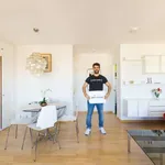 Rent 1 bedroom apartment of 60 m² in madrid