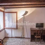 Rent 2 bedroom apartment of 60 m² in Venice